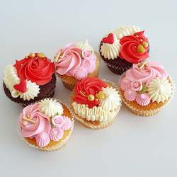 Cake: Valentines Special Cupcakes