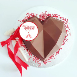 Cake: Valentines Day Smash Chocolate Heart