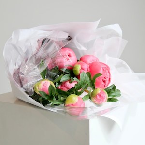 Limited Season Peony Bouquet – A Little Bit Floral