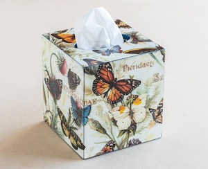 tissue box cover – butterflies – bomo