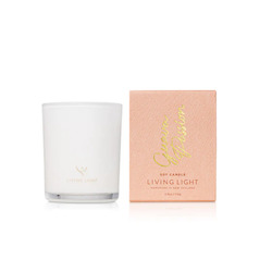Toiletry: Guava Passion Soy Candle Mini