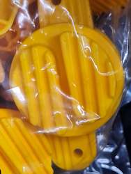 Agricultural machinery or equipment wholesaling: Insulator Yellow up to 6mm wire or polybraid