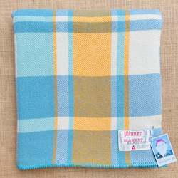 Linen - household: Sailboat Blue and Melon KING SINGLE New Zealand Wool Blanket