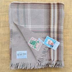 Linen - household: CAR RUG Onehunga Woollen Mills with Tiki label NZ Wool Blanket