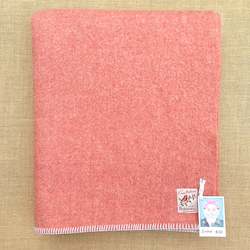 Linen - household: Beautiful Robinwul of Canterbury SINGLE Pure Wool Blanket.