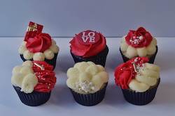 Cake: Valentines Day Cupcakes