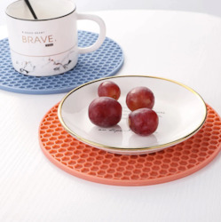 Wholesale trade: Silicone table Mat