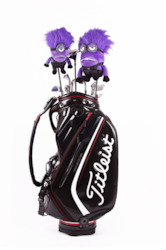 Sporting equipment: Evil Minions Driver Golf Head Cover