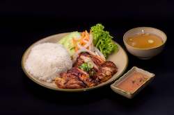 R5 - Grilled Lemongrass Chicken On Rice