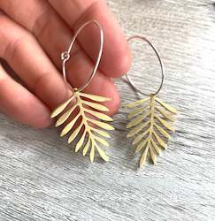 Jewellery manufacturing: Contrasts Earrings Palm Leaf