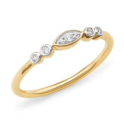 Yellow Gold Elegant Eye Diamond Ring
