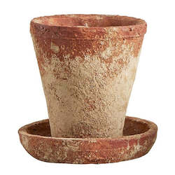 Rustic brick red pot