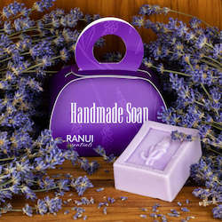 Lavender oil extraction: Giftbox Handmade Soap