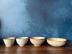 Kitchenware wholesaling: Natural Speckle Bowls