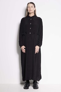 La Rosa Dress - Full length long sleeve collared dress in black