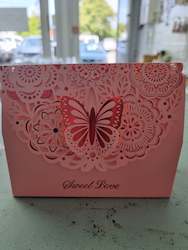 Gift Boxes 1: Gift Box - Pink butterfly