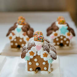 Frontpage: Mini Gingerbread House
