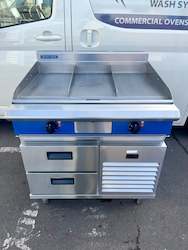 Equipment repair and maintenance: Blue Seal Evolution Series EP516-RB - 900mm Electric Griddle Refrigerated Base With Warranty